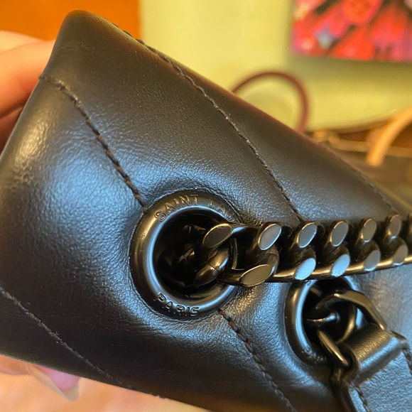 TRADE 🤩 YSL Large LouLou Saint Laurent CHAIN BAG QUILTED LEATHER BLACK on Blac - Picture 15 of 16